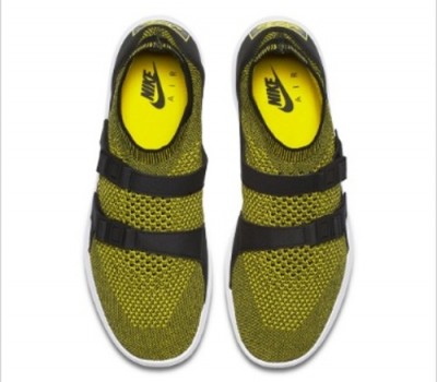 Znáte bláznivé boty? Nike Sock Racer jsou zpět!